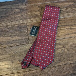 Jos. A Bank Men's Red Blue Geometric Print Silk Wool Tie Business Office Classic